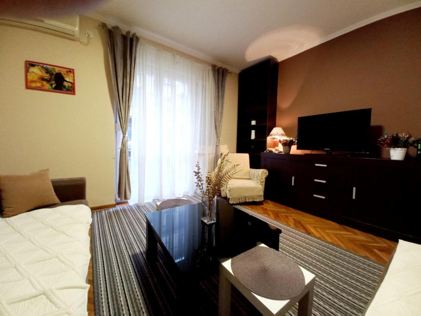 Apartment Alex 2 Белград Екстериор снимка